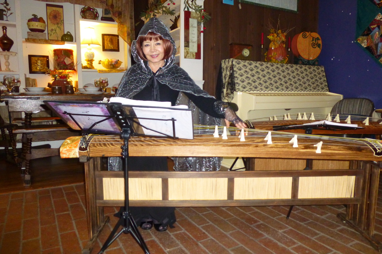 ハロウィンイベント 琴演奏 オレンジカウンティ
